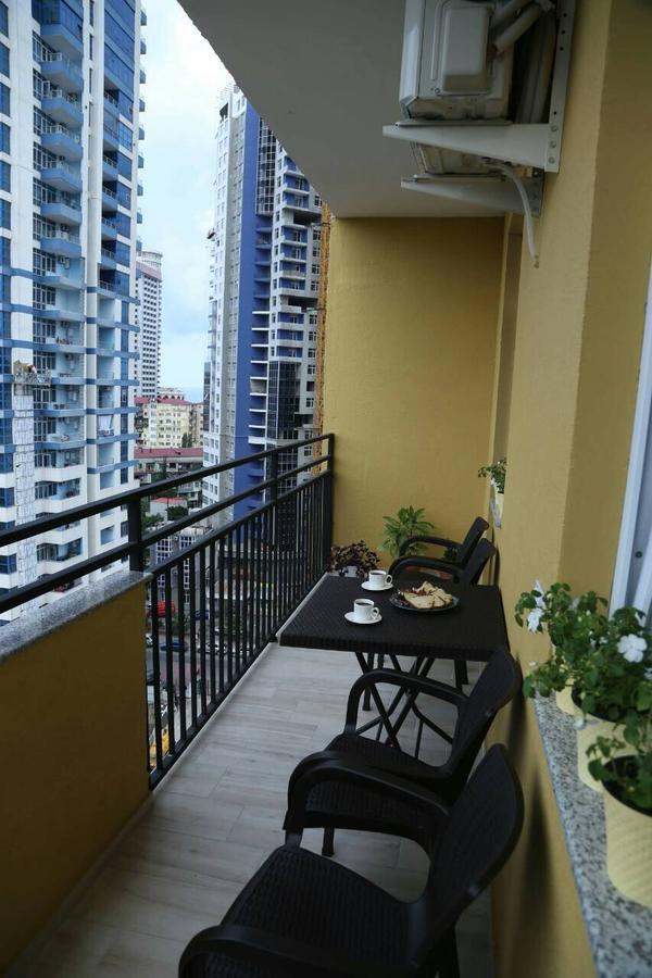 Apartment Black Sea 7 Batumi Luaran gambar